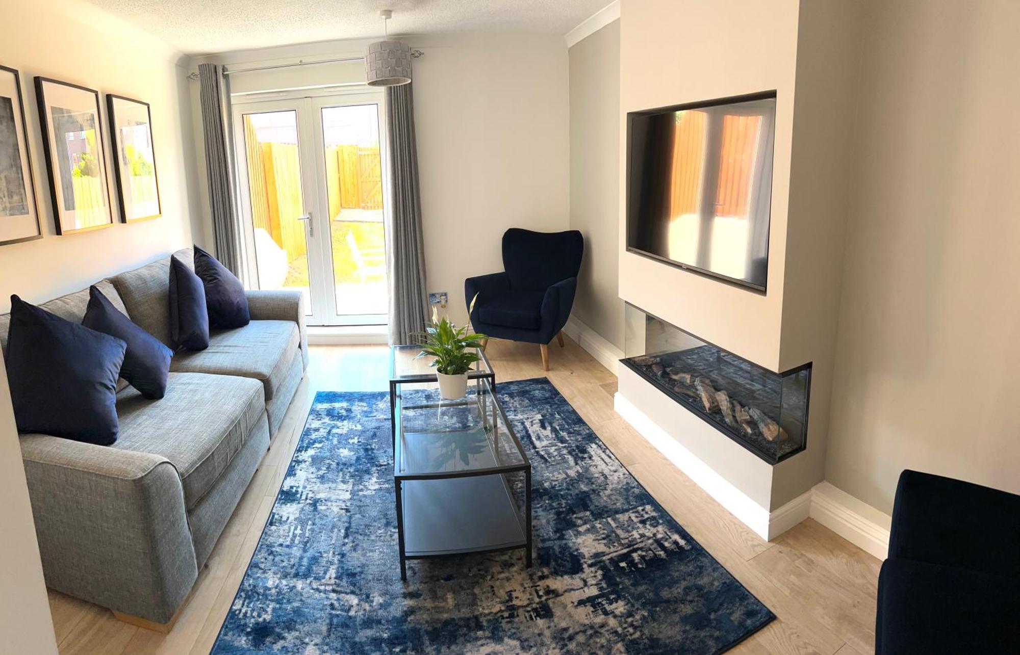 Corstorphine Townhouse: Spacious Stay Near Murrayfield with Garden Edinburgh Exterior photo